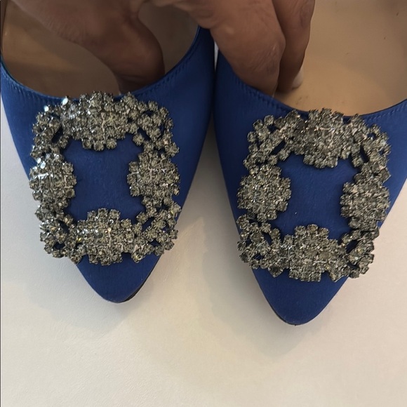 MANOLO BLAHNIK cobalt blue Hangisi 105MM Embellished Satin Pumps 39 - Picture 4 of 16